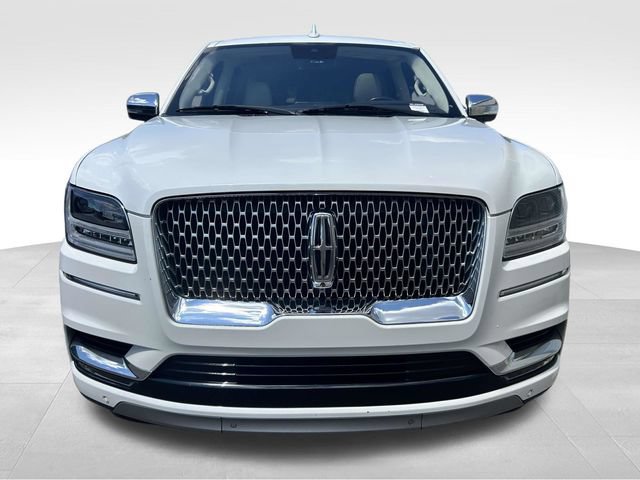 Used 2020 Lincoln Navigator L Black Label w/ Cargo Convenience Package AWD/4WD image 6
