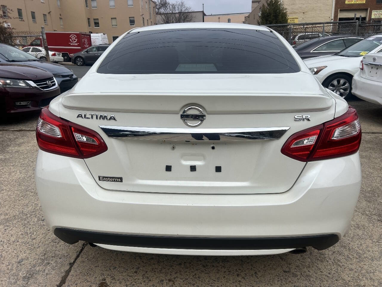 Used 2016 Nissan Altima 2.5 SR image 4