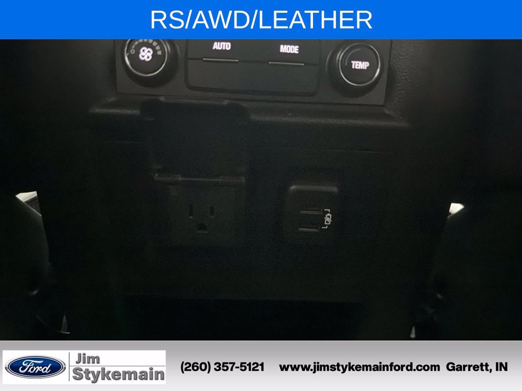 Used 2022 Chevrolet Traverse RS AWD/4WD image 32