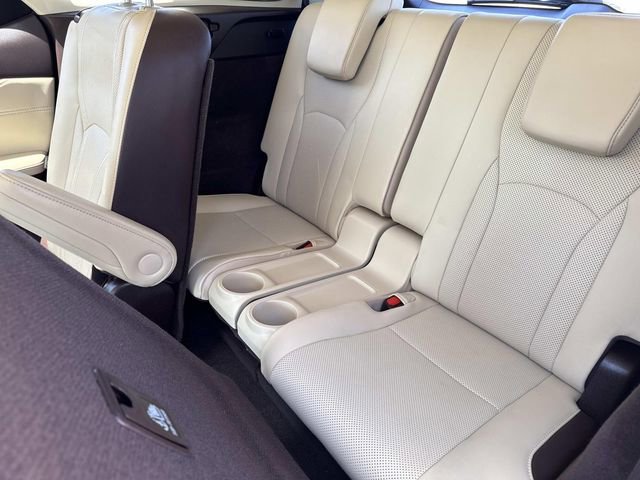 Used 2019 Lexus RX 350L Premium w/ Premium Package AWD/4WD image 13