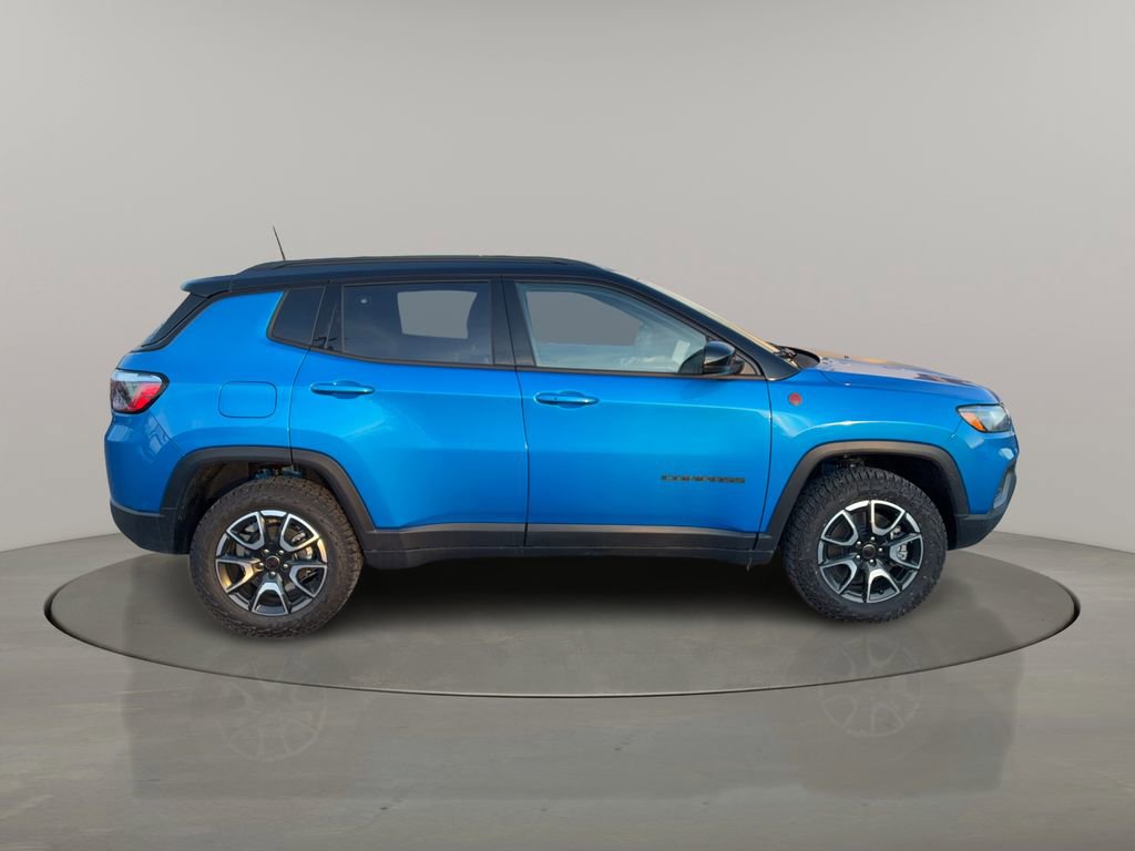 New 2026 Jeep Compass Trailhawk AWD/4WD image 8