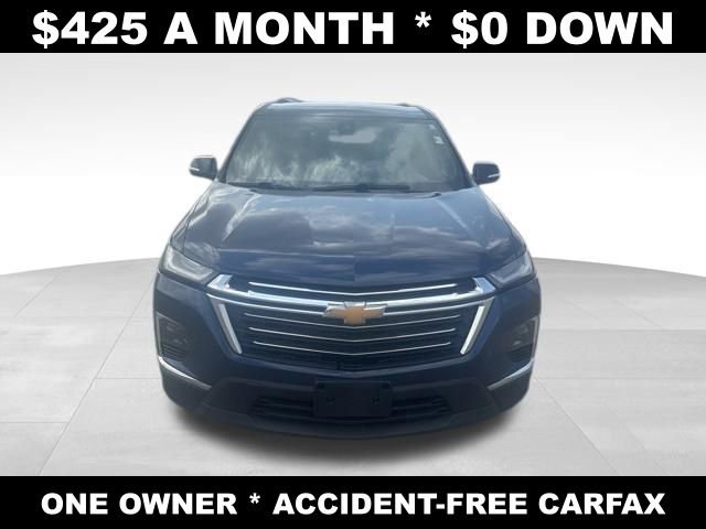 Used 2023 Chevrolet Traverse LT image 2