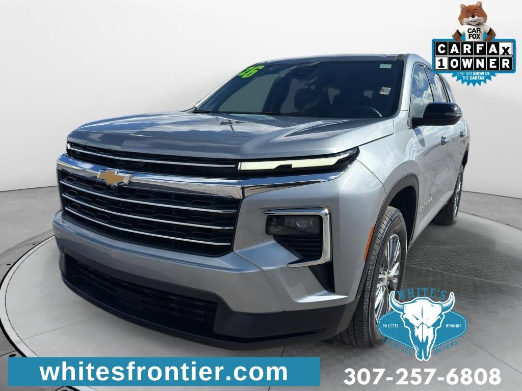 Used 2026 Chevrolet Traverse LT AWD/4WD image 1