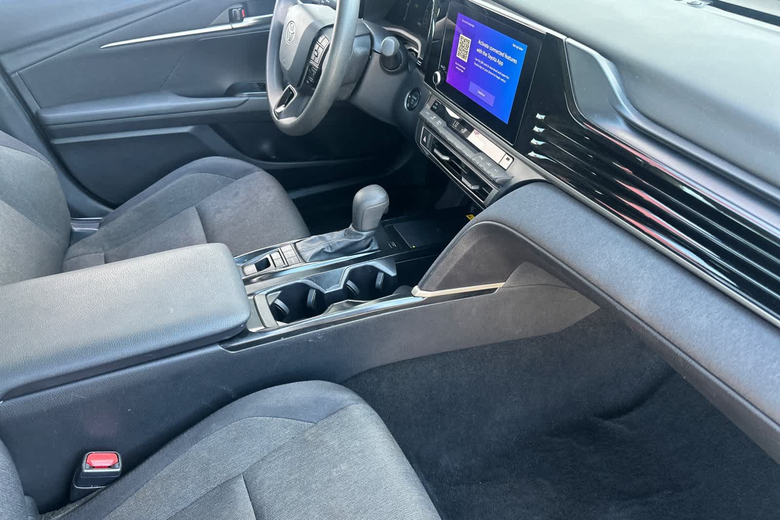 Used 2025 Toyota Camry LE FWD image 16