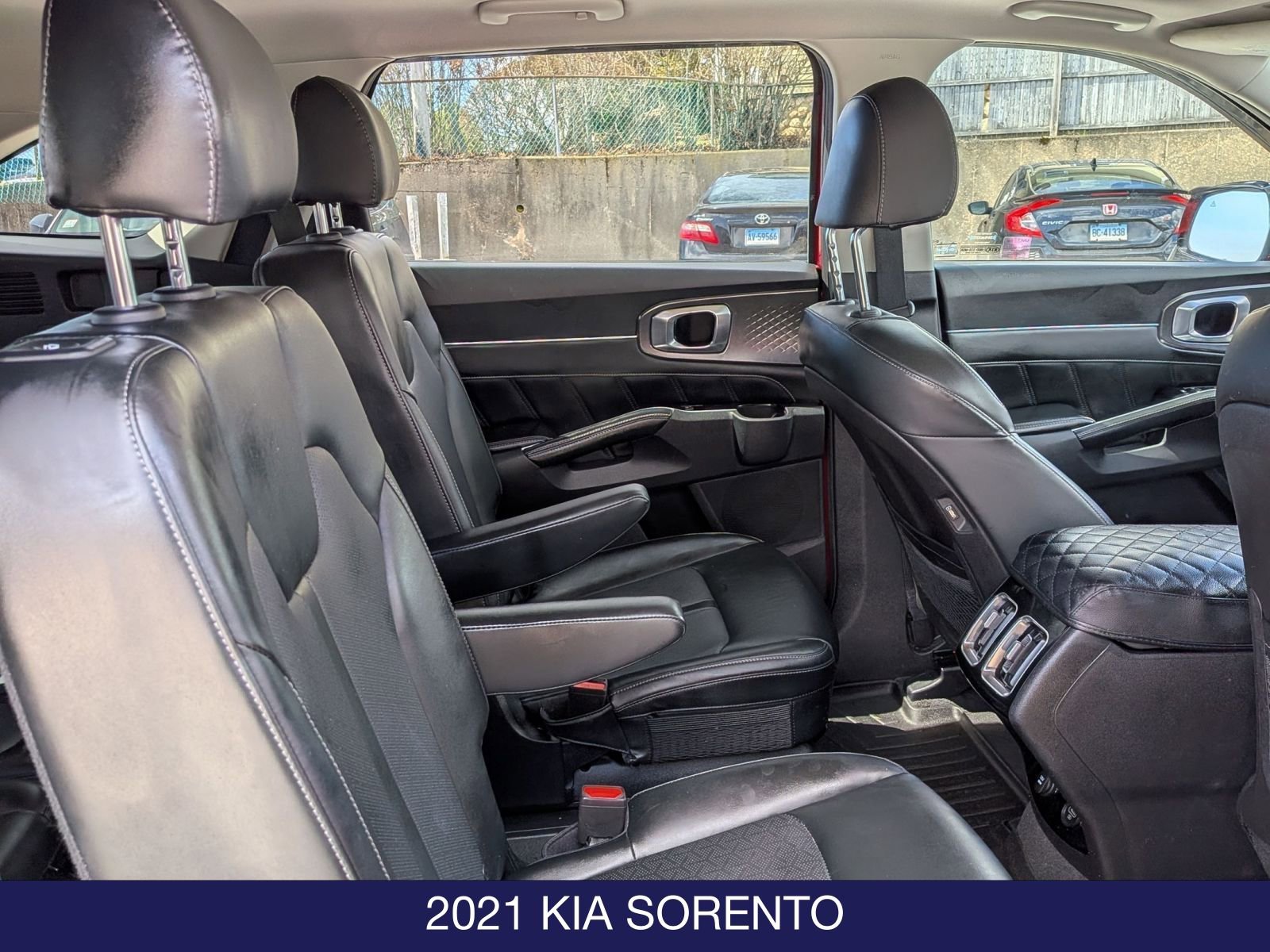 Used 2021 Kia Sorento SX image 25