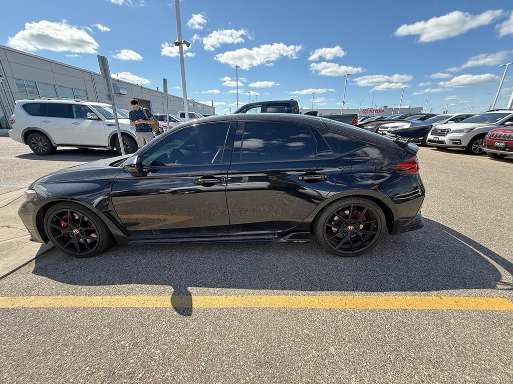 Used 2023 Honda Civic Type R image 10