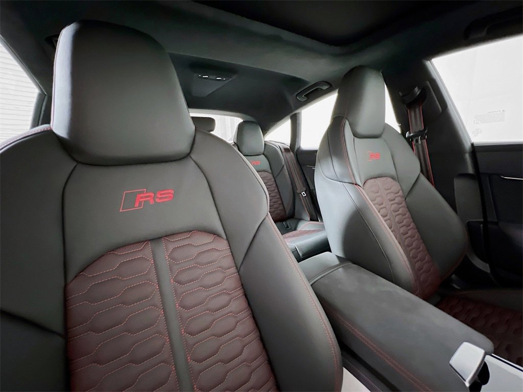 New 2026 Audi RS 7 Performance image 26