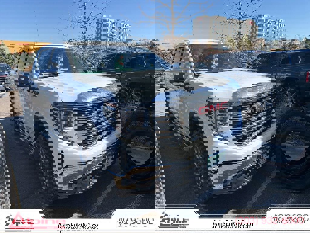Used 2022 GMC Sierra 1500 SLT image 1