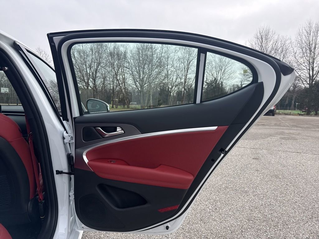 New 2026 Genesis G70 3.3T Sport Prestige image 30