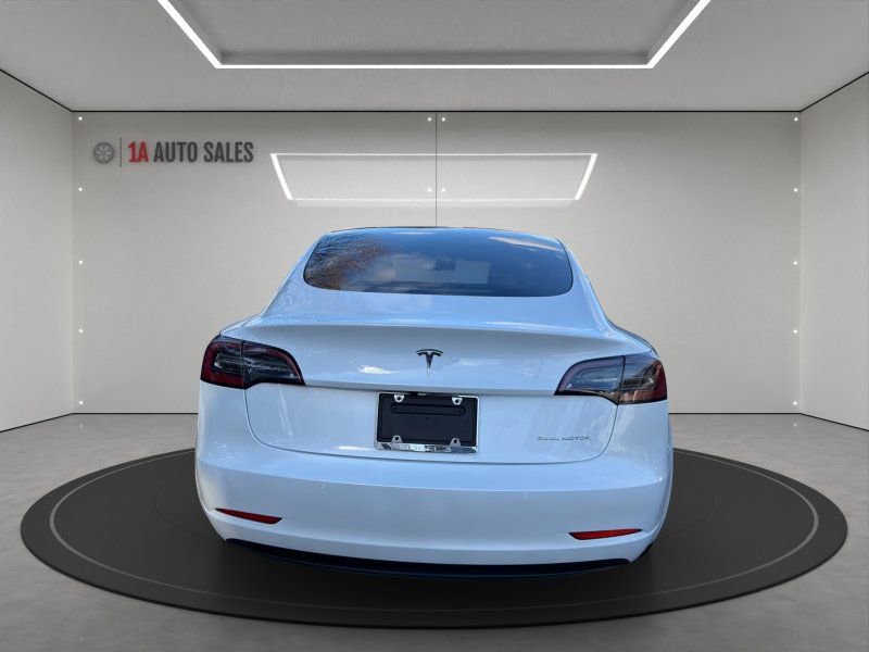 Used 2021 Tesla Model 3 Long Range image 4