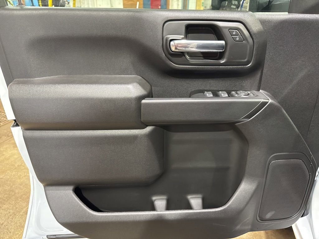 New 2026 Chevrolet Silverado 2500 Custom w/ Custom Value Package image 18