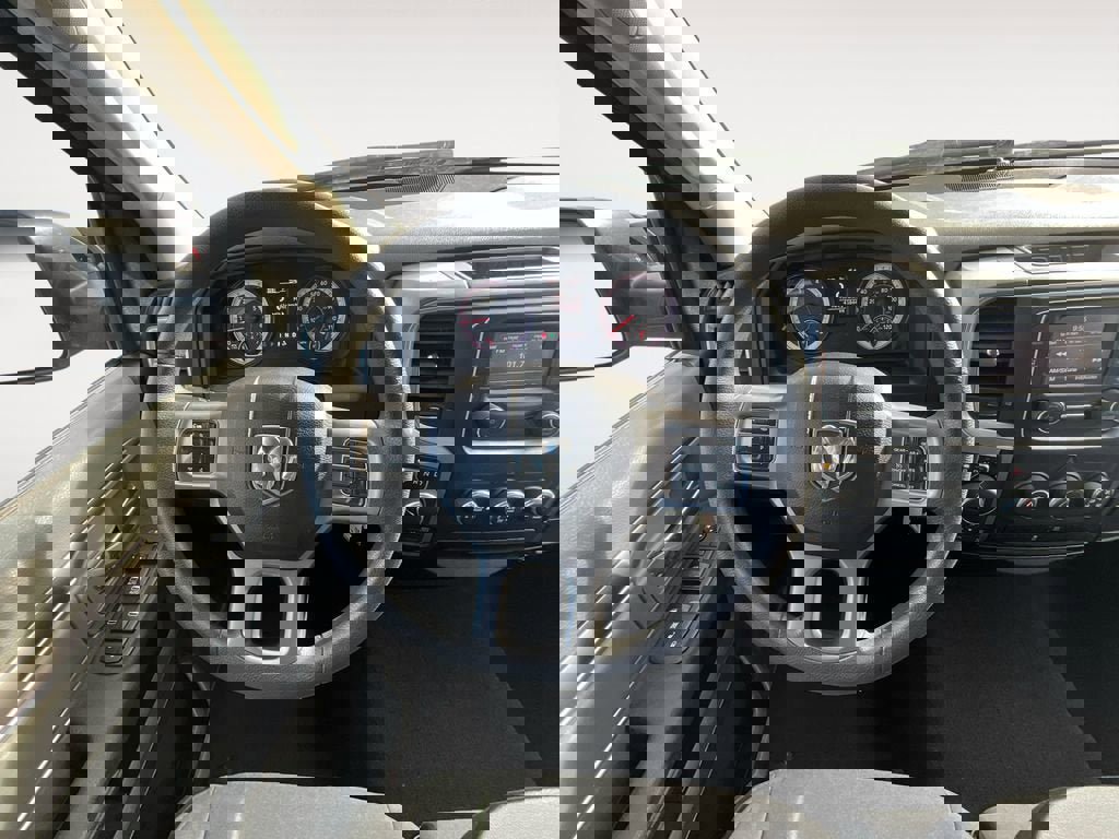 Used 2024 RAM 1500 Classic SLT image 12