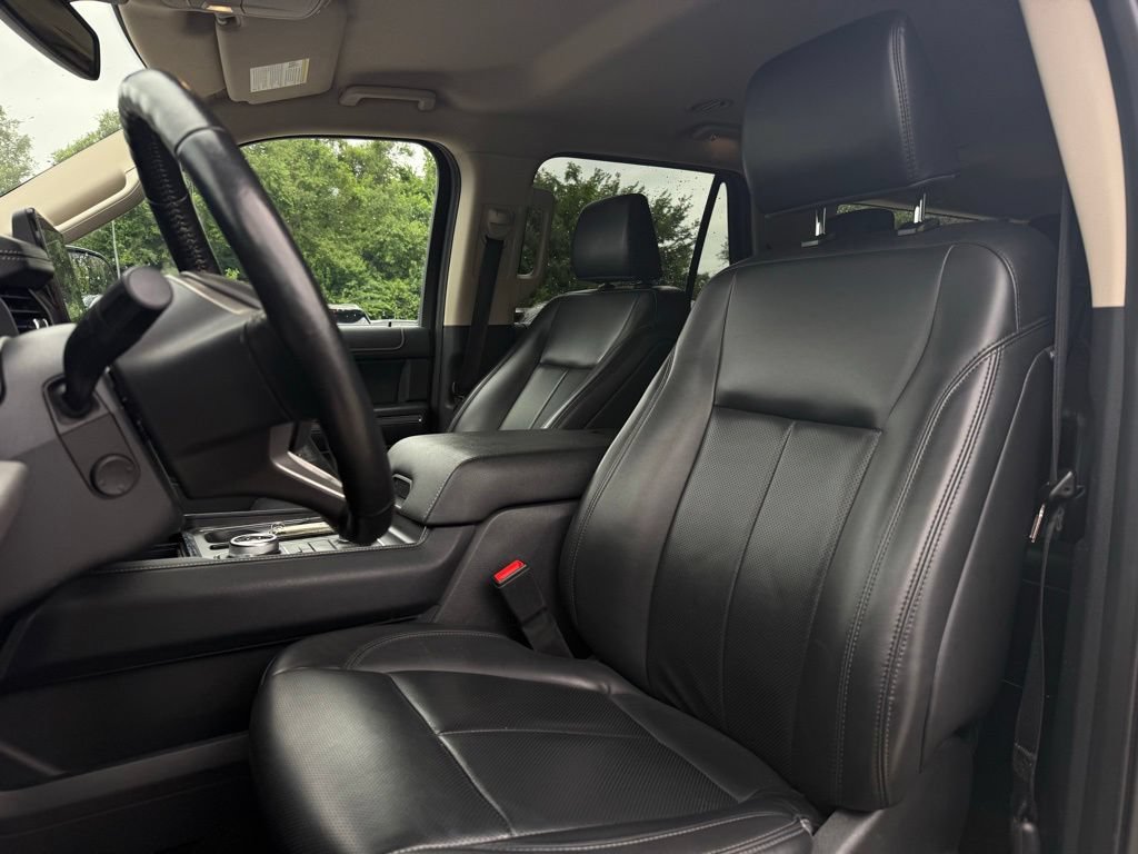 Used 2024 Ford Expedition Max XLT AWD/4WD image 10