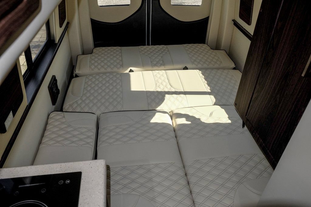 New 2024 Mercedes-Benz Sprinter 3500 image 44