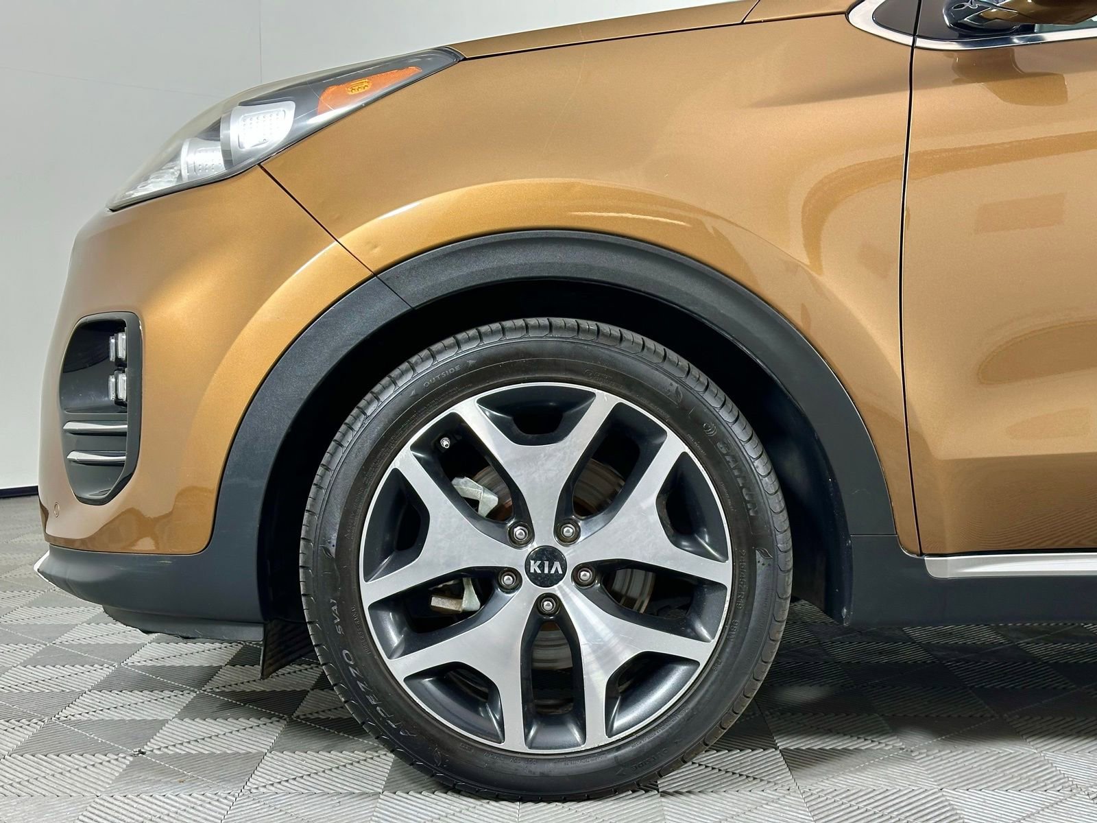 Used 2017 Kia Sportage SX image 8