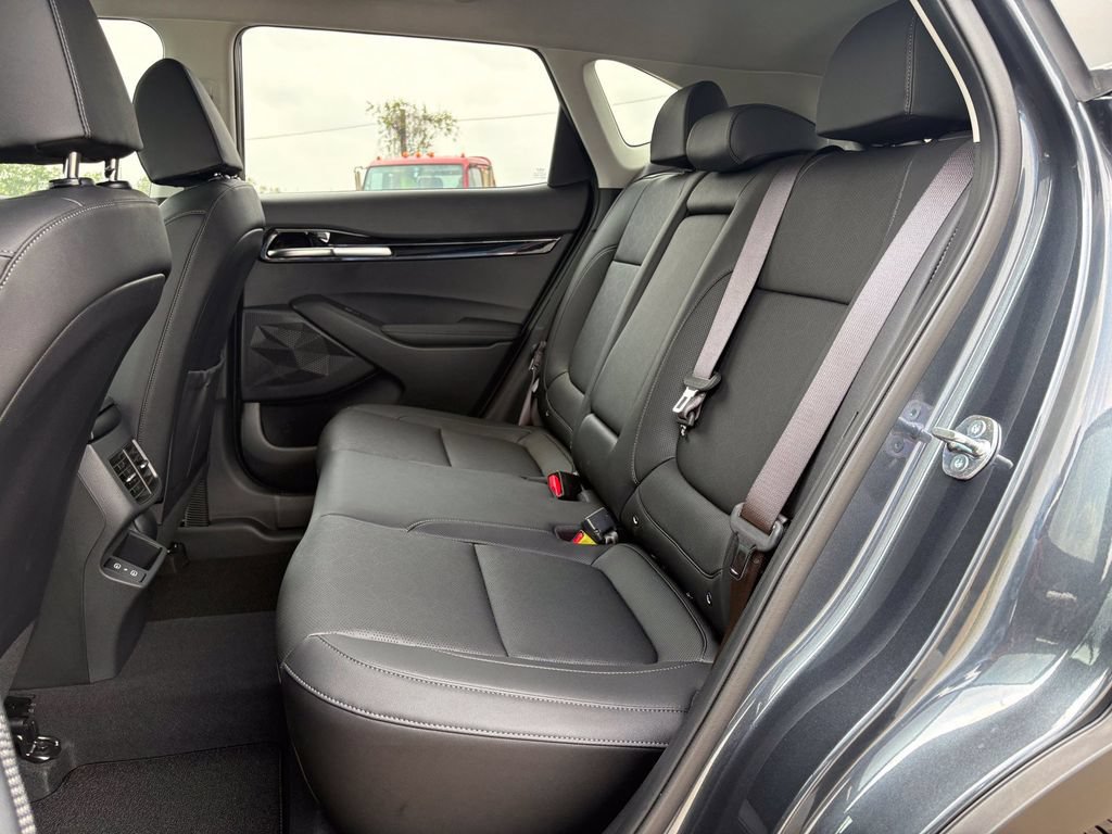 New 2026 Kia Seltos EX FWD image 13