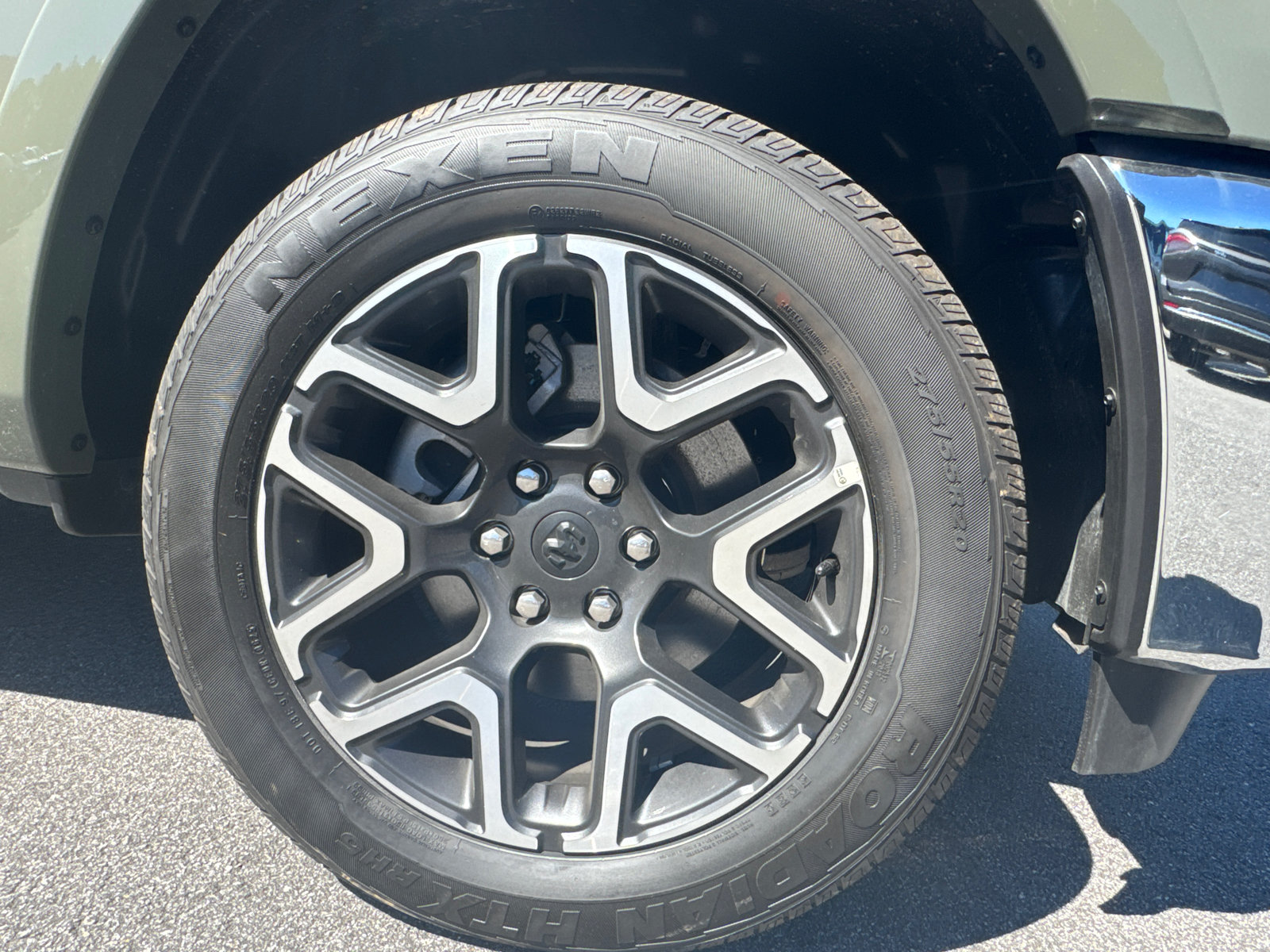 Used 2026 RAM 1500 Laramie w/ Bed Utility Group AWD/4WD image 11