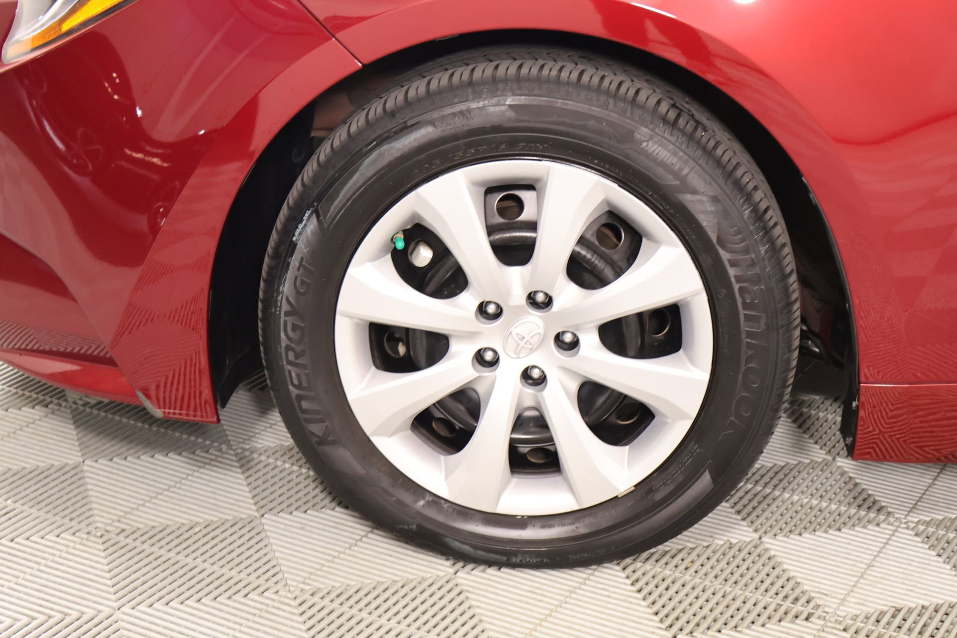 Used 2023 Toyota Corolla LE FWD image 16