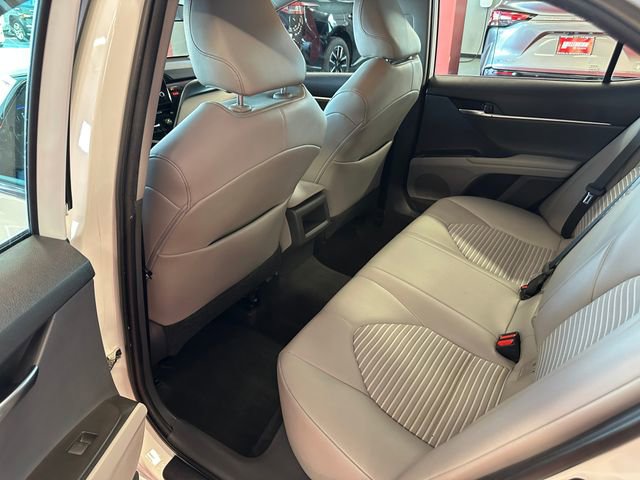 Used 2021 Toyota Camry SE FWD image 14