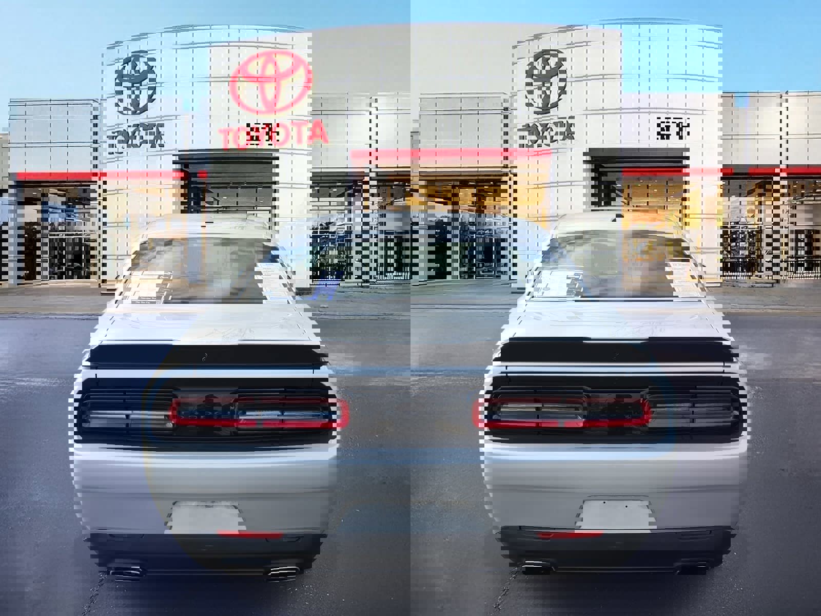 Used 2023 Dodge Challenger SXT w/ Blacktop Package image 6