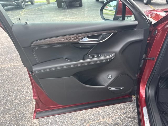 Used 2023 Buick Envision Avenir FWD image 10