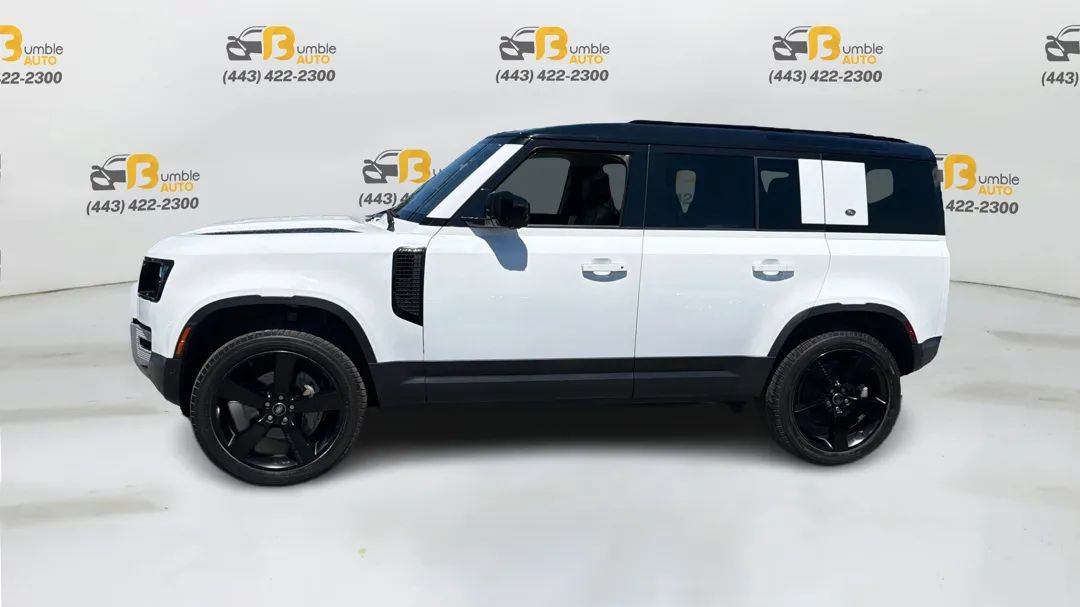 Used 2020 Land Rover Defender 110 SE AWD/4WD image 8