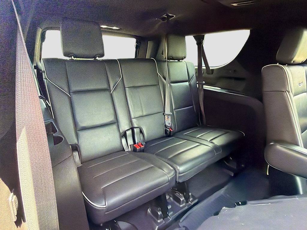 Used 2021 Cadillac Escalade ESV Premium Luxury w/ Driver Assist Tech Package AWD/4WD image 16