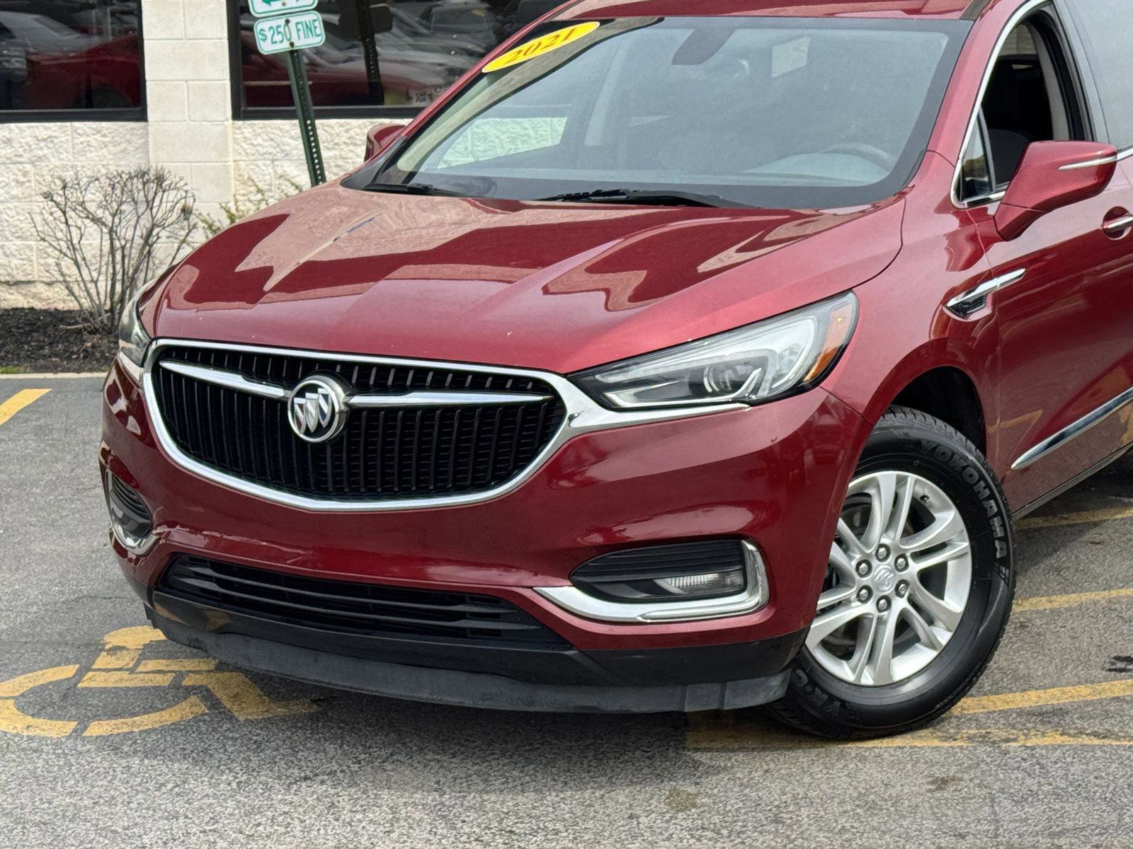 Used 2021 Buick Enclave Preferred image 3