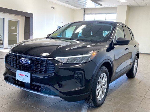 Used 2023 Ford Escape Active AWD/4WD image 4
