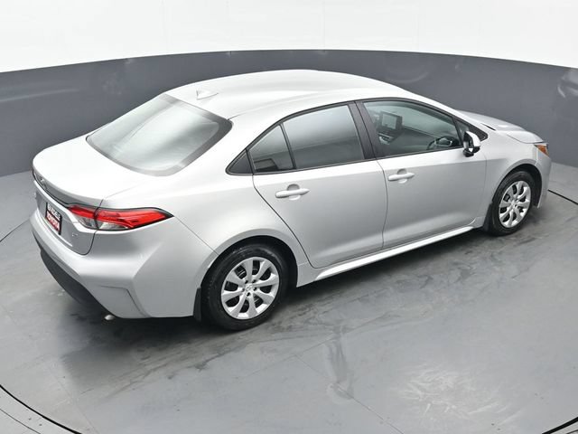 Certified 2025 Toyota Corolla LE FWD image 37