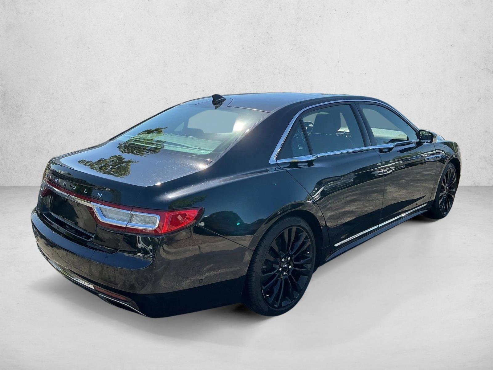 Used 2020 Lincoln Continental Reserve AWD/4WD image 5