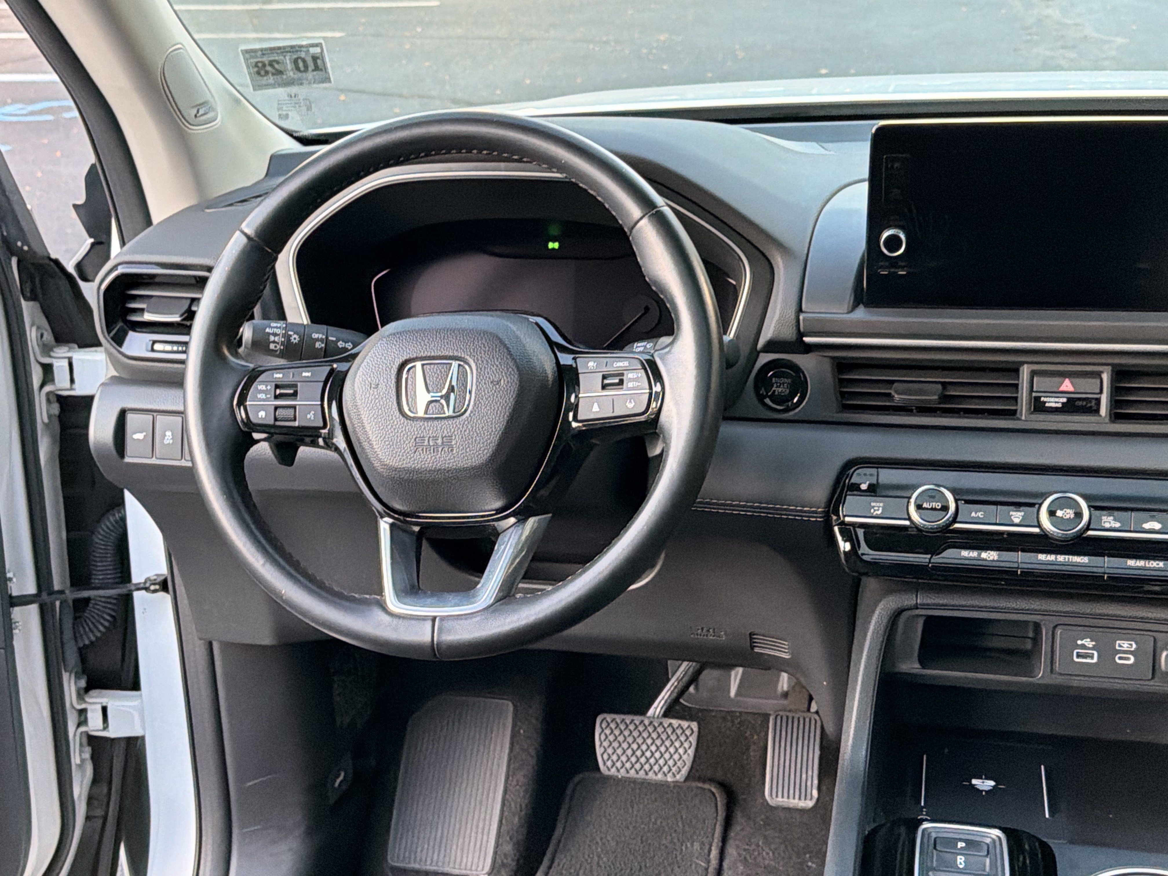 Certified 2023 Honda Pilot Touring image 19