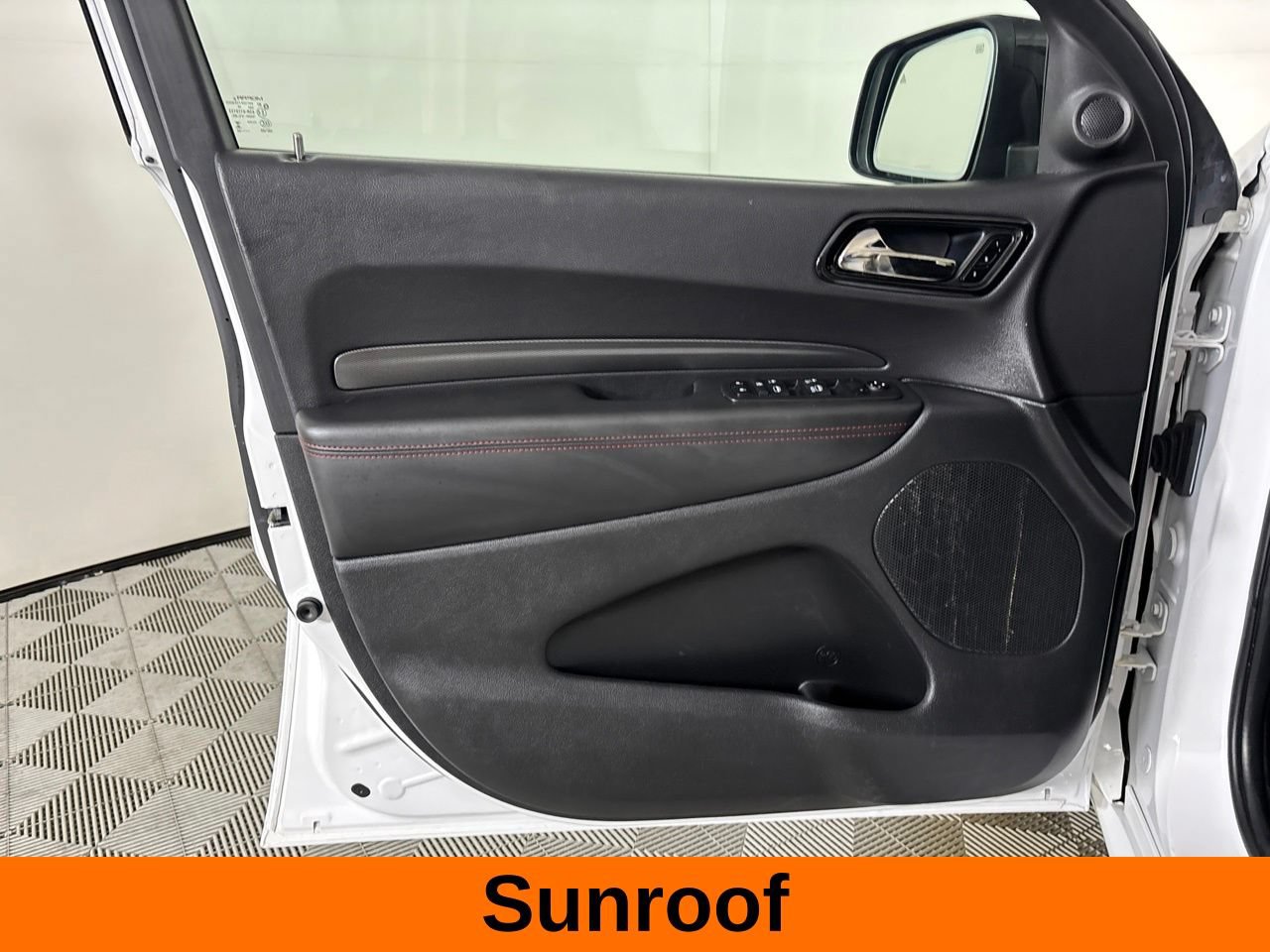 Used 2024 Dodge Durango GT RWD image 8