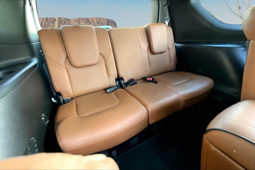 Used 2024 INFINITI QX80 Sensory w/ Cargo Package AWD/4WD image 28