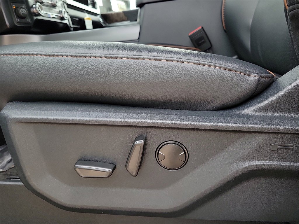 New 2026 Ford F250 Lariat image 20