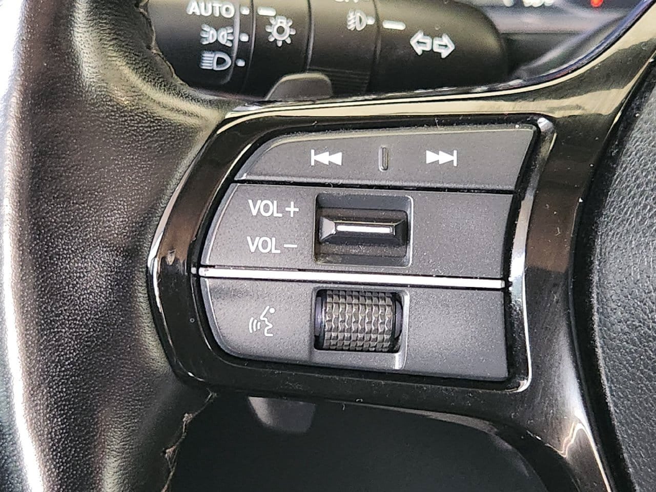 Used 2023 Honda Pilot Elite image 27
