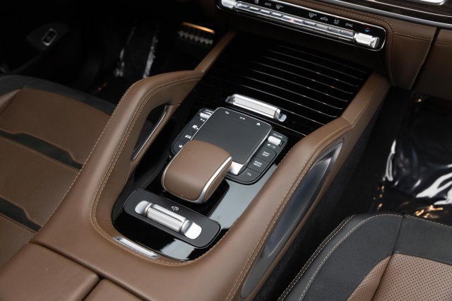 Used 2024 Mercedes-Benz GLS 63 AMG 4MATIC image 18