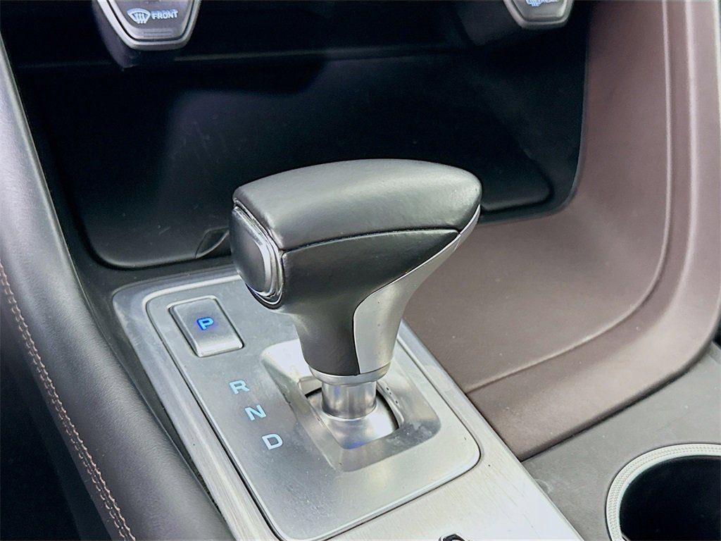 Used 2019 Genesis G70 2.0T Advanced w/ Dynamic Package image 10