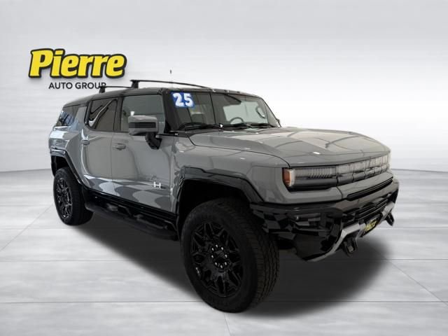 Used 2025 GMC Hummer EV 2X w/ LPO, Roof Cross Rail Package image 8
