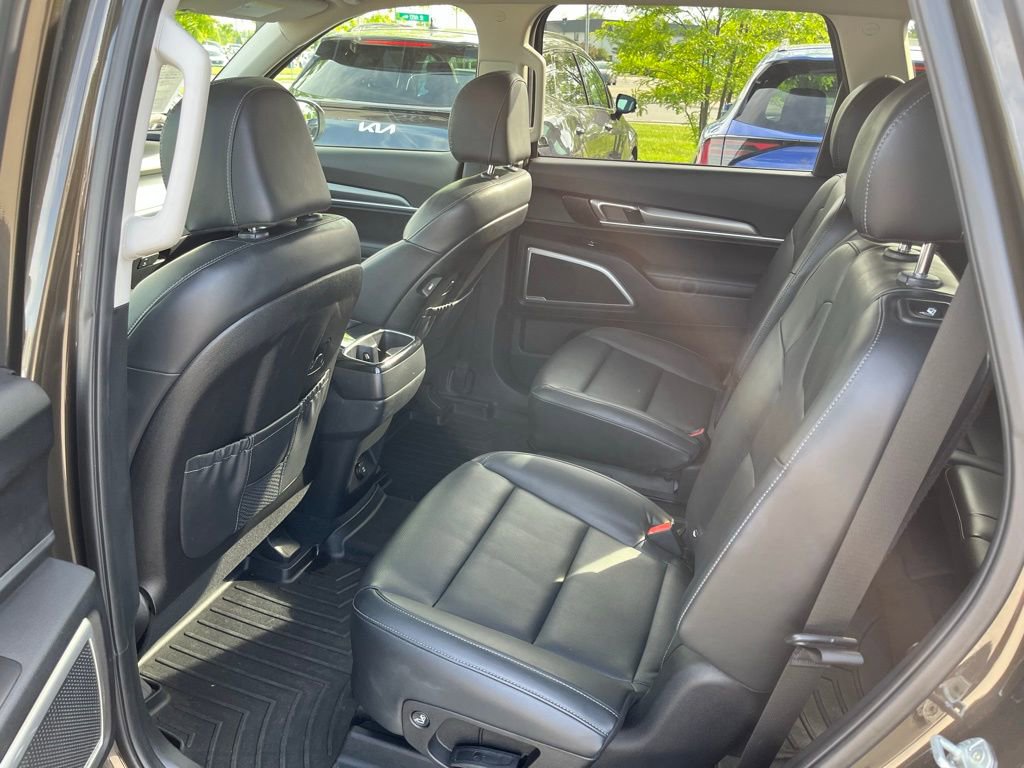 Used 2022 Kia Telluride S AWD/4WD image 27