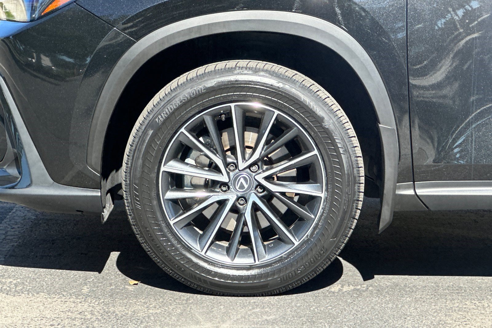 Used 2025 Lexus NX 250 FWD w/ Accessory Package (2T) image 37