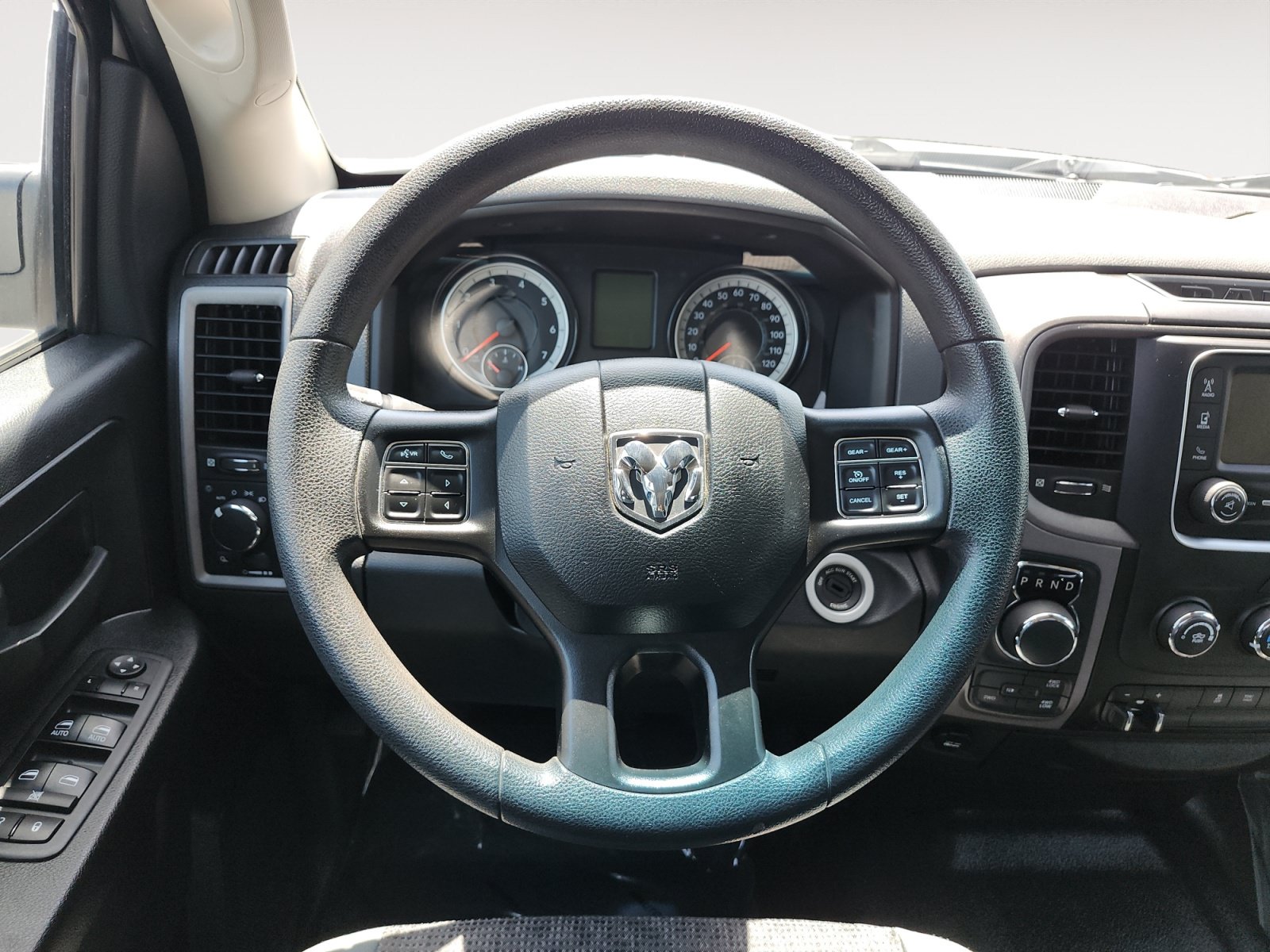 Used 2018 RAM 1500 Tradesman AWD/4WD image 12