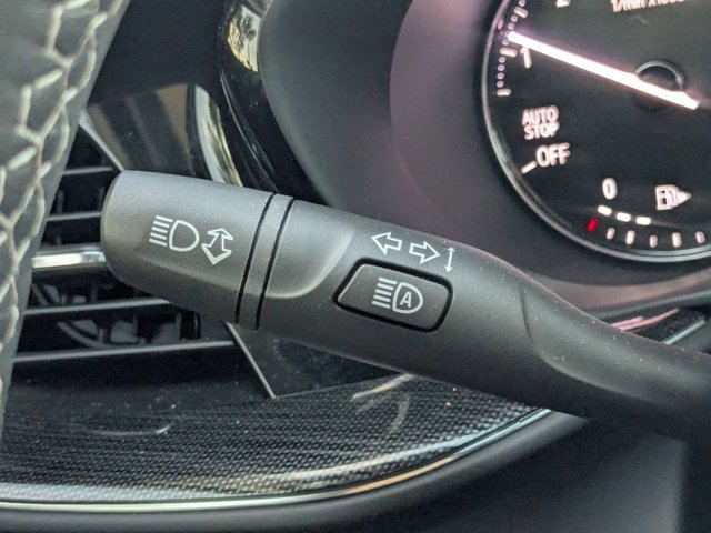 Used 2023 Buick Envision Essence image 6