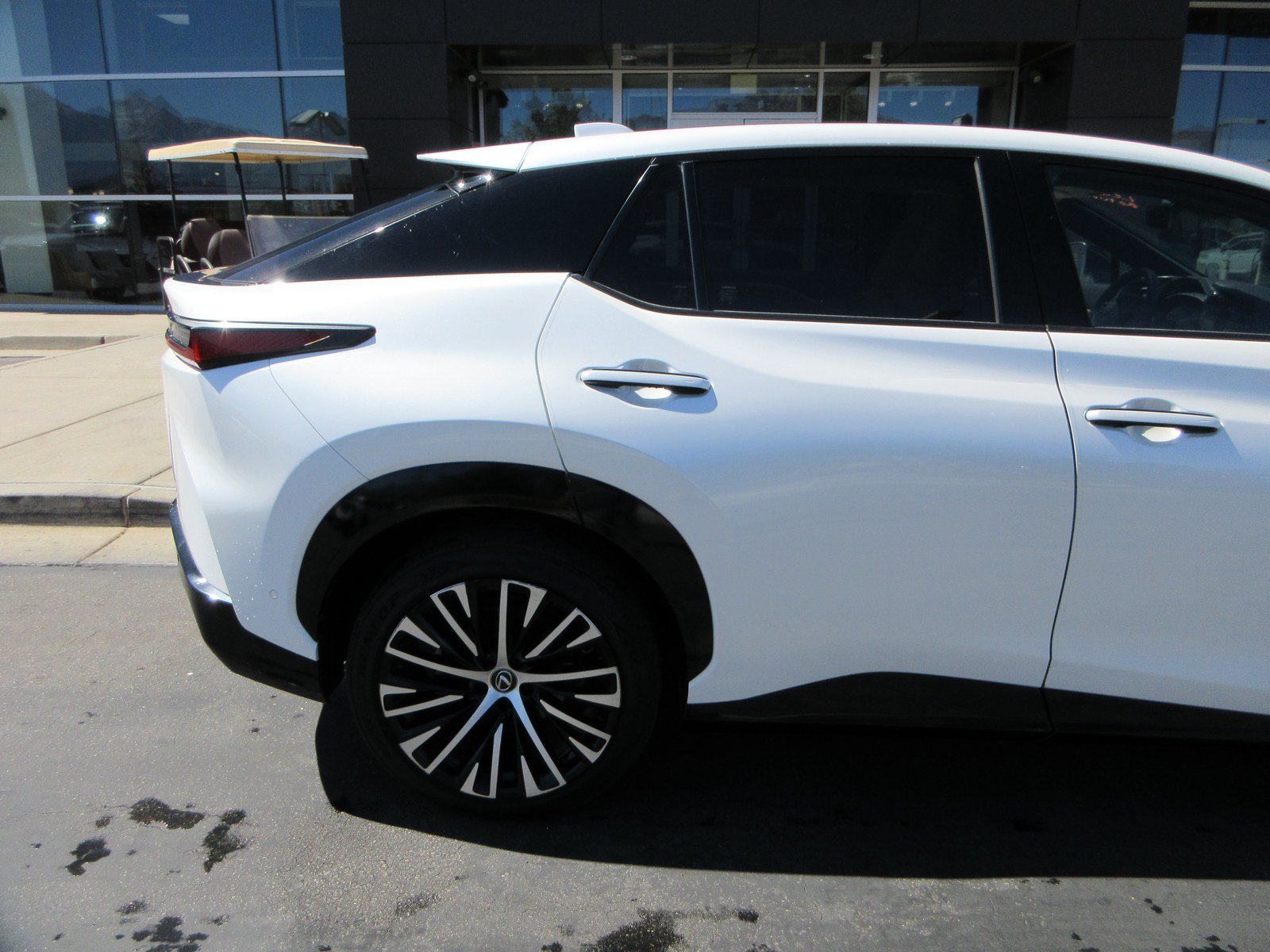 Used 2023 Lexus RZ 450e Premium w/ Cold Area Package AWD/4WD image 10