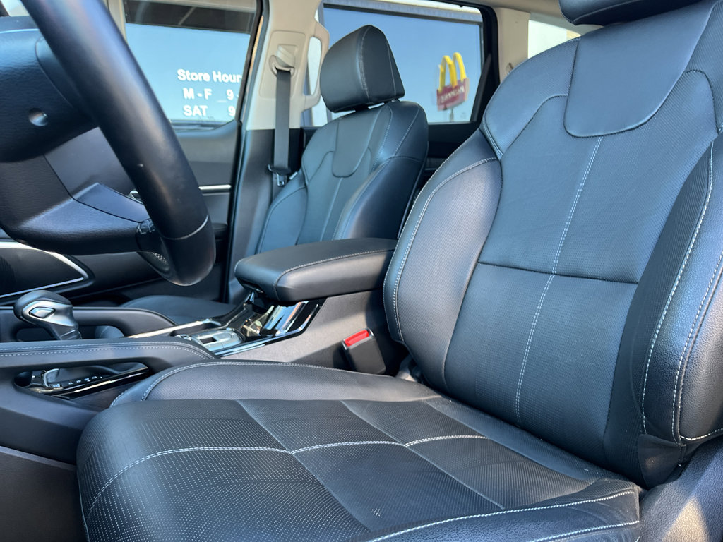 Used 2023 Kia Telluride SX image 17