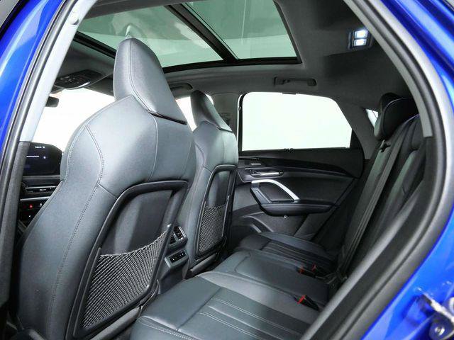 Used 2025 Audi Q5 Prestige image 14