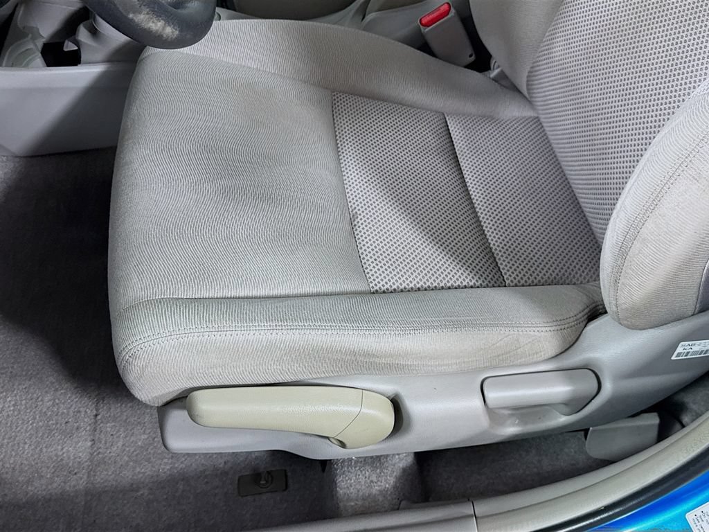 Used 2011 Honda Insight LX image 21