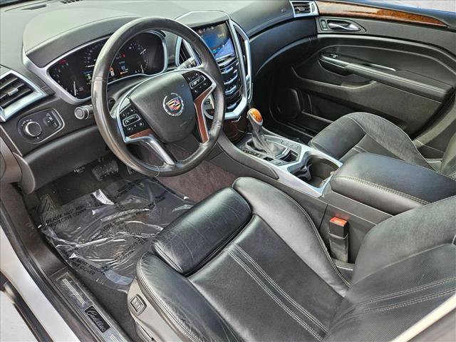 Used 2016 Cadillac SRX Luxury w/ Driver Awareness Package image 9