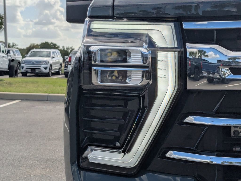Certified 2025 Chevrolet Silverado 2500 LTZ w/ LTZ Convenience Package image 9
