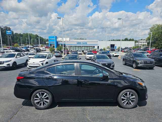 Used 2023 Nissan Versa SV FWD image 9